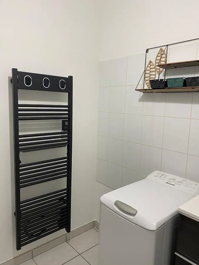 Parking Prive Gratuit, Balcon, 2 Chambres Clermont-Ferrand France